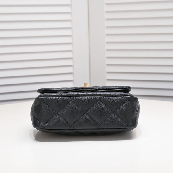 シャネルバッグ内部構造